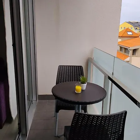 Vivienda De Uso Turistico *